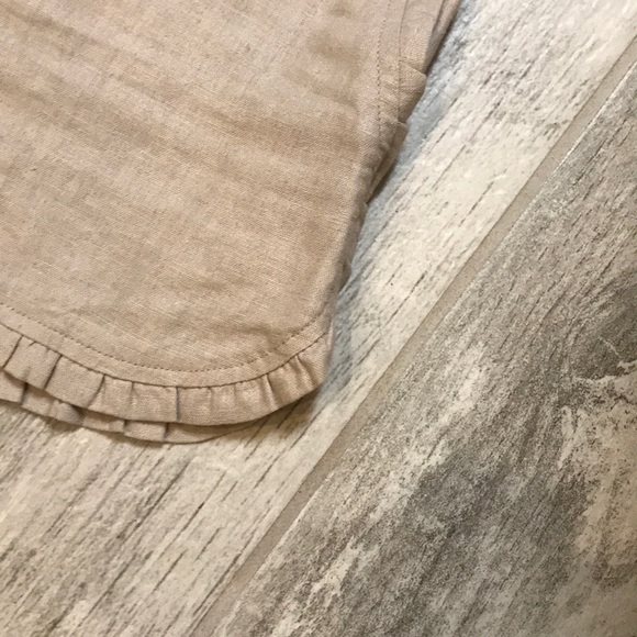 BP beige linen shorts with ruffle Sz Small - Picture 4 of 5